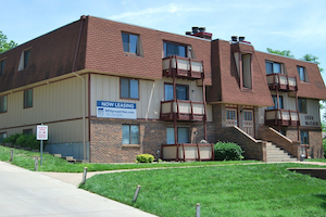 1524 McCain Ln