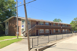 915 Denison Ave