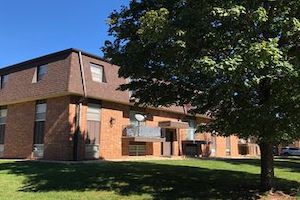 3134-3136 Lundin Dr